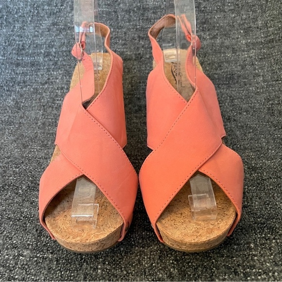 Lucky Brand Minari Sandals Coral Elko Nubuck Wedge Heel Women’s Size 8.5 - Picture 2 of 10